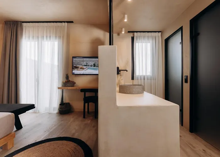 Princess Luxury Adults Only - Princess Collection * Agia Anna (Naxos)